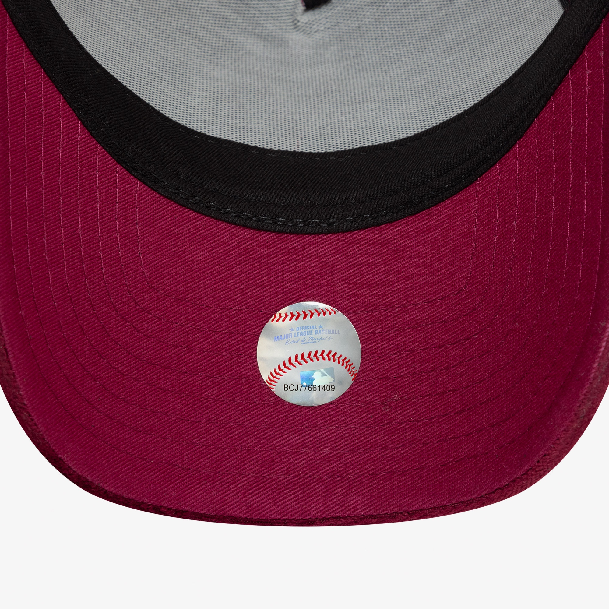 New Era 9Forty New York Yankees Velour Kadın Pembe Şapka