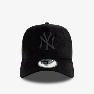  New Era 9Forty New York Yankees Velour Kadın Siyah Şapka