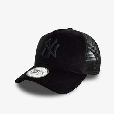  New Era 9Forty New York Yankees Velour Kadın Siyah Şapka