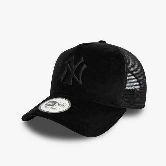  New Era 9Forty New York Yankees Velour Kadın Siyah Şapka