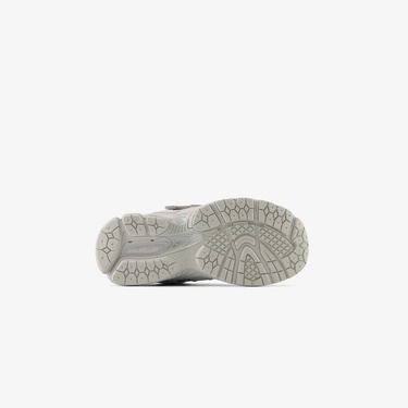  New Balance 2002 Çocuk Gri Spor Ayakkabı