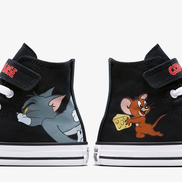  Converse X Tom & Jerry Chuck Taylor All Star Easy-On Çocuk Siyah Sneaker