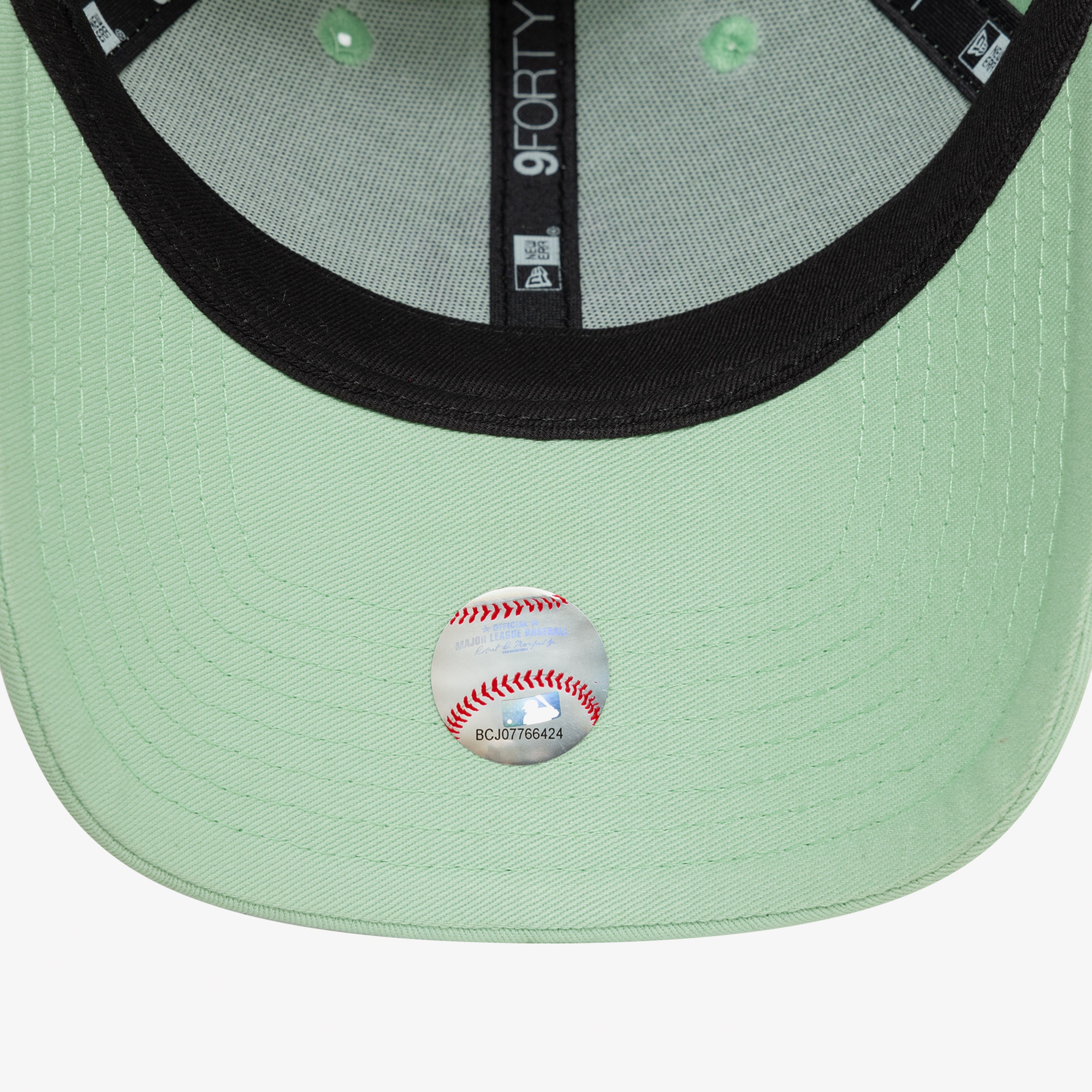 New Era 9Forty New York Yankees League Essential Kadın Yeşil Şapka