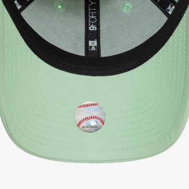  New Era 9Forty New York Yankees League Essential Kadın Yeşil Şapka