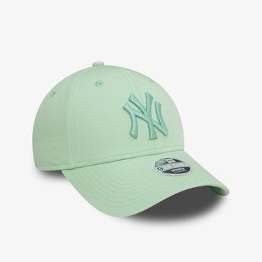 New Era 9Forty New York Yankees League Essential Kadın Yeşil Şapka