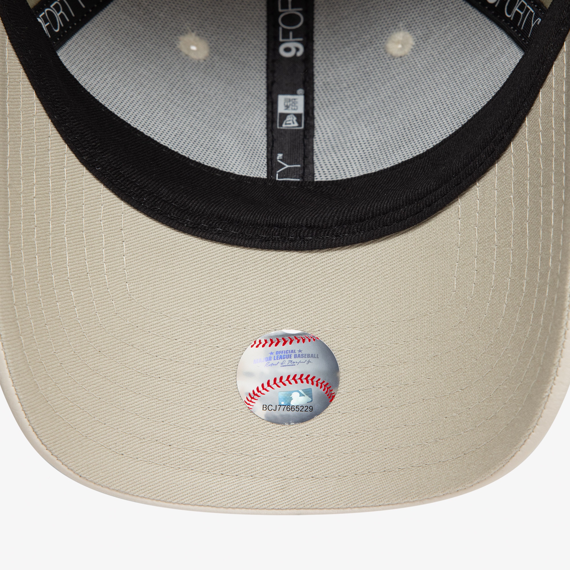 New Era Crinkled 9Forty Losdod Kadın Bej Şapka