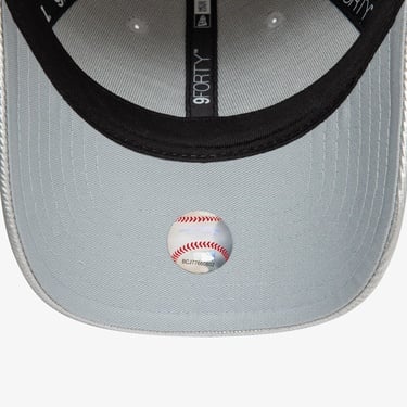  New Era Met Denim 9Forty Neyyan Kadın Gri Şapka