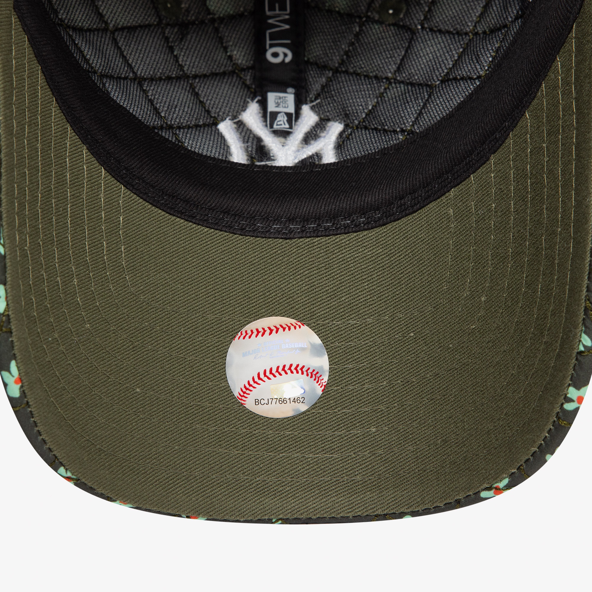 New York Yankees Floral Green 9Twenty Kadın Yeşil Şapka