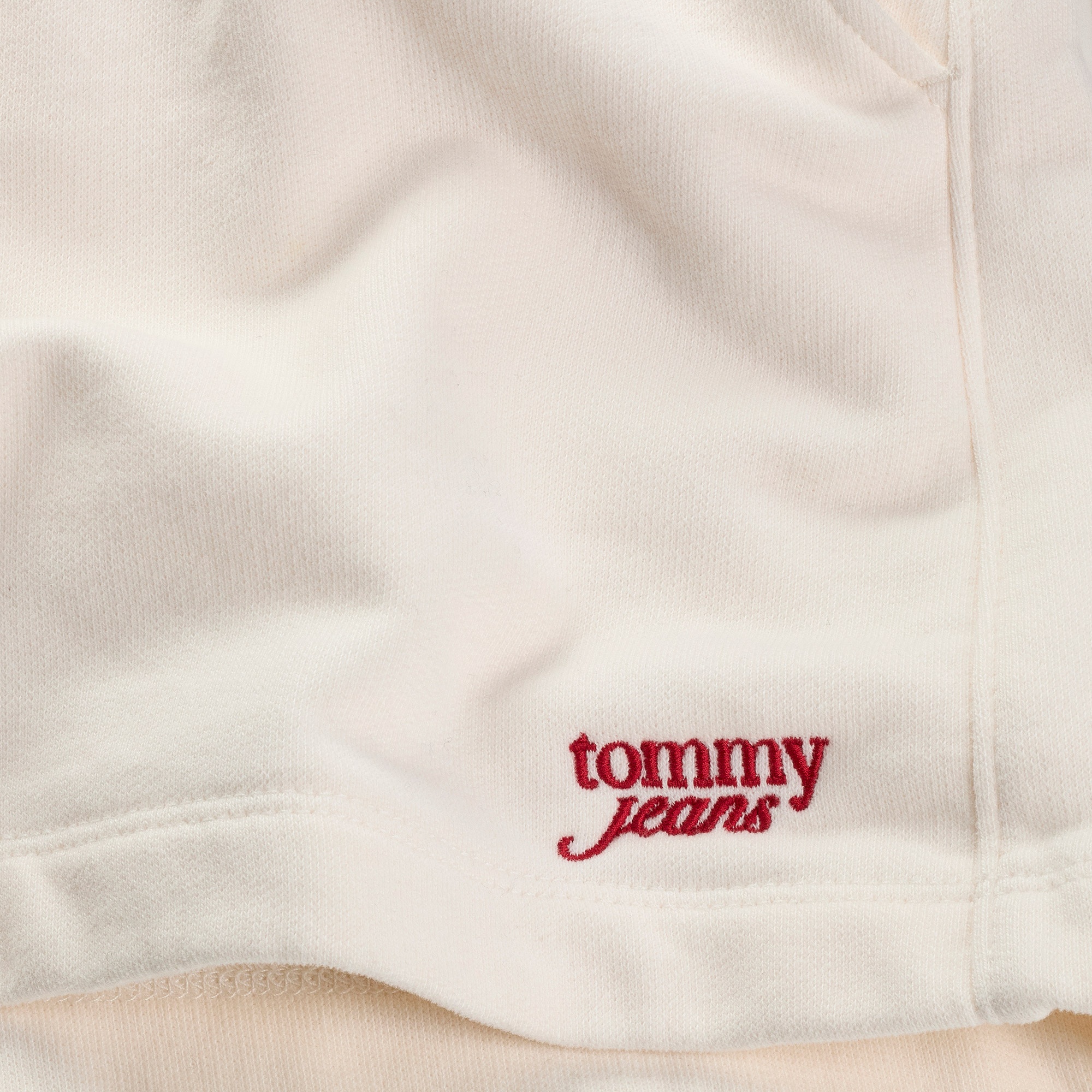 Tommy Jeans Script Kadın Beyaz Şort