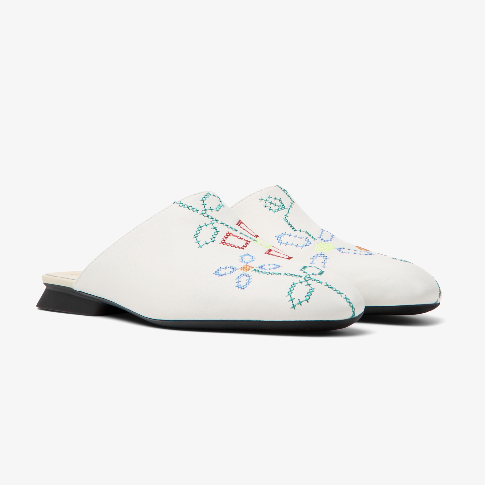 Camper TWS Kadın Beyaz Terlik