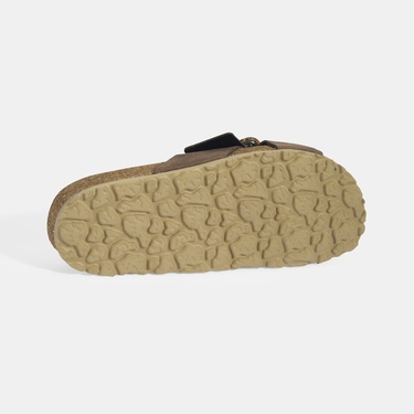  Kadın Kahve Ayarlanabilir Toka Detaylı Süet Terlik