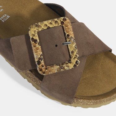  Kadın Kahve Ayarlanabilir Toka Detaylı Süet Terlik