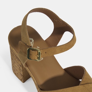  Kadın Taba Ayarlanabilir Tokalı Topuklu Süet Sandalet