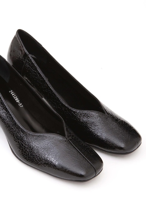  Tamer Tanca Kadın Hakiki Deri Siyah Rugan GOVA Ayakkabı