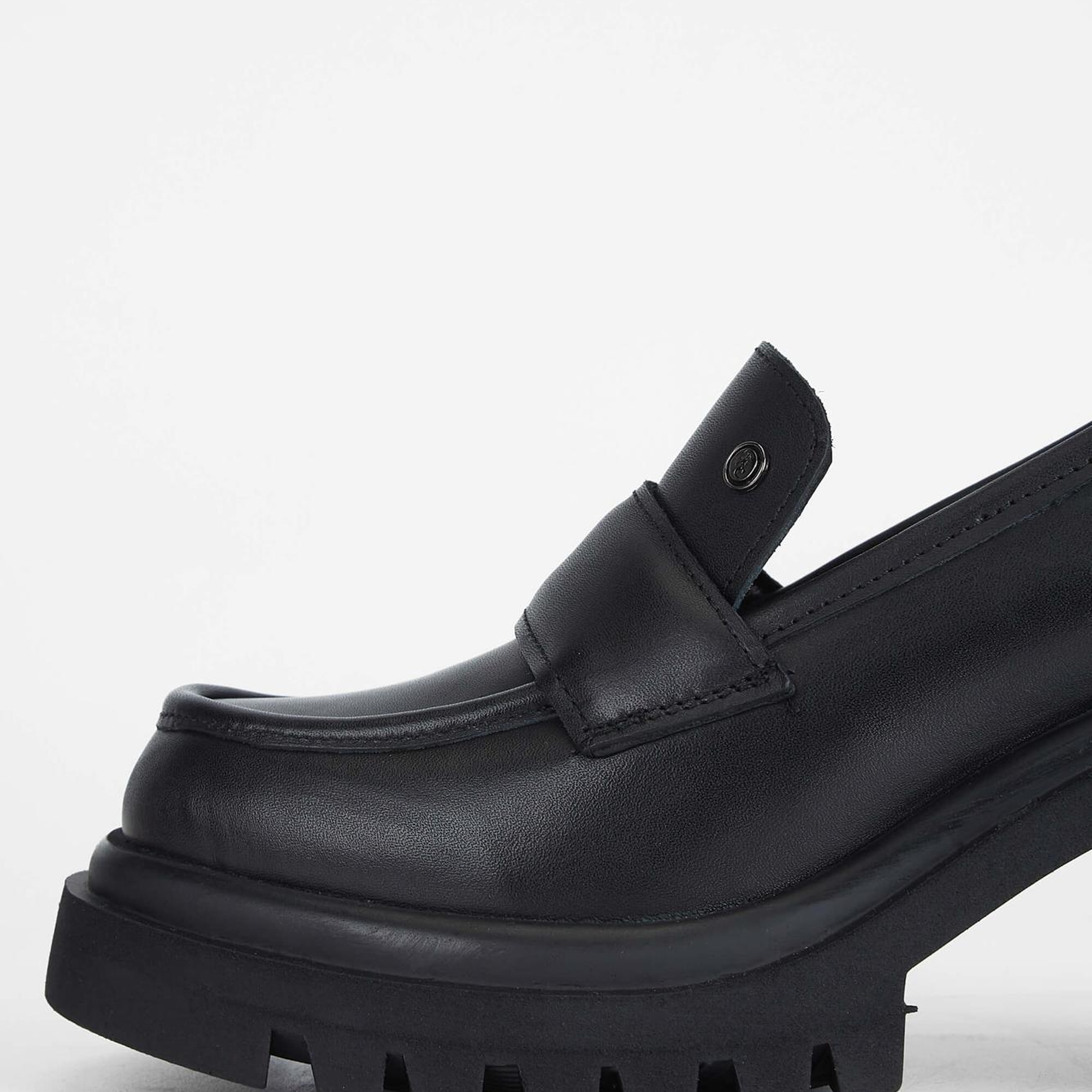 Tamer Tanca Kadın Hakiki Deri Siyah Deri Makosen Ayakkabı