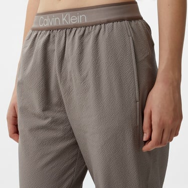  Calvin Klein Woven Kadın Kahverengi Pantolon