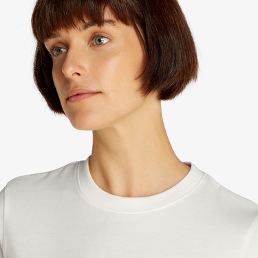  Tommy Jeans Reg Tj Bubble Kadın Beyaz T-Shirt