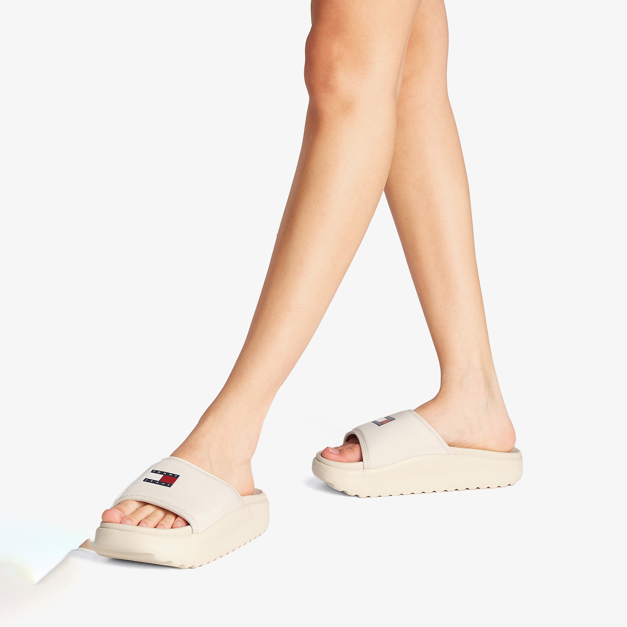 Tommy Hilfiger Comfy Pool Kadın Bej Terlik