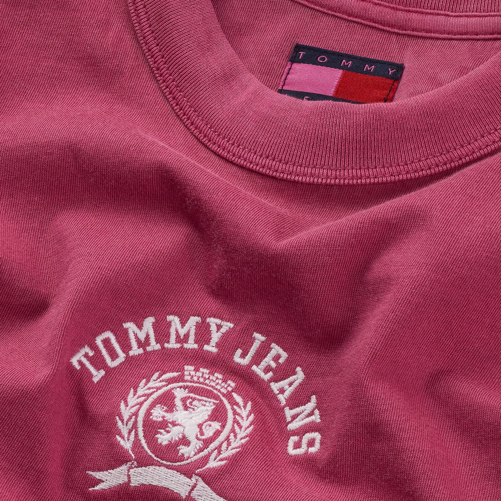 Tommy Jeans Regular Varsity Crew Kadın Kırmızı T-Shirt