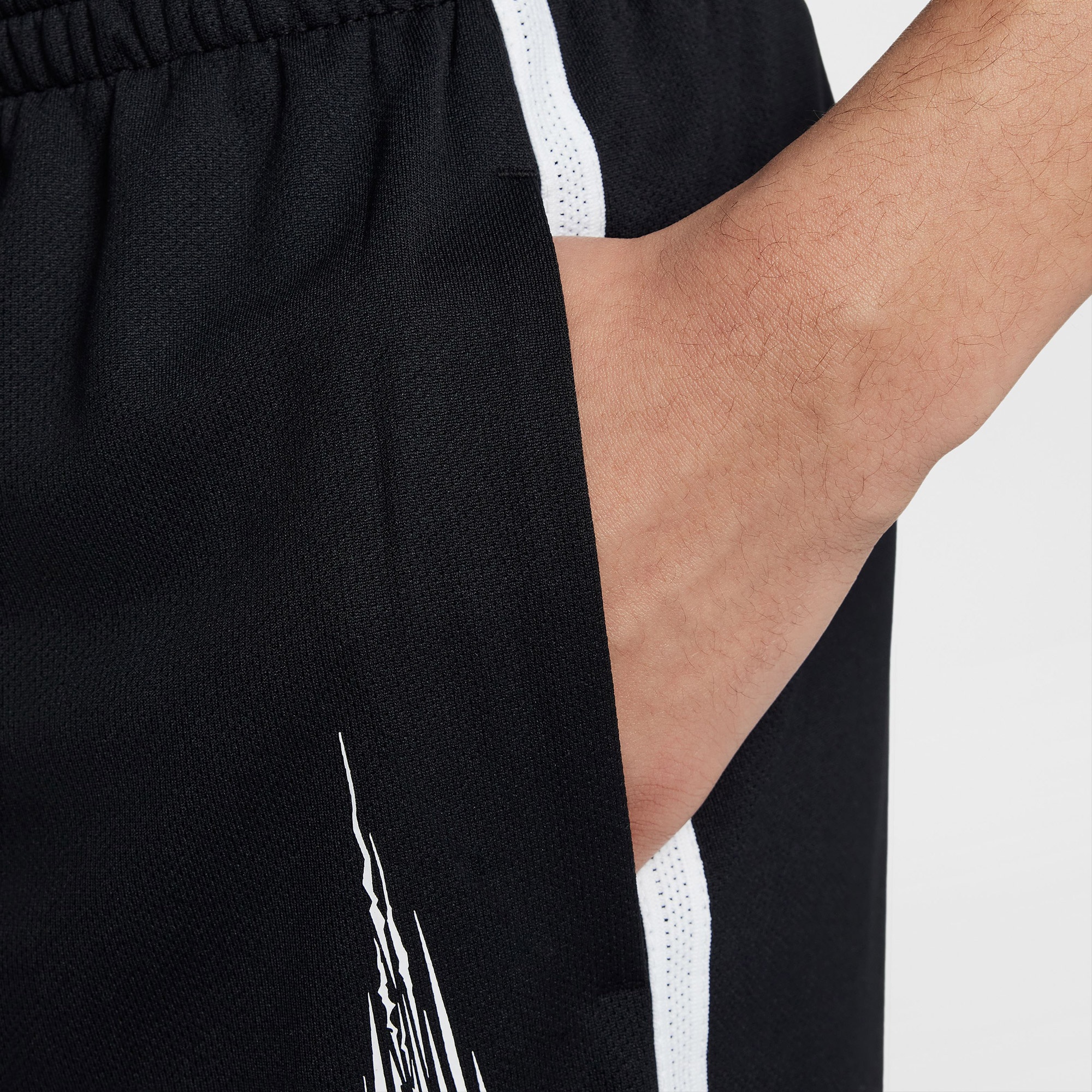 Nike Dri-Fit Multi Çocuk Siyah Şort