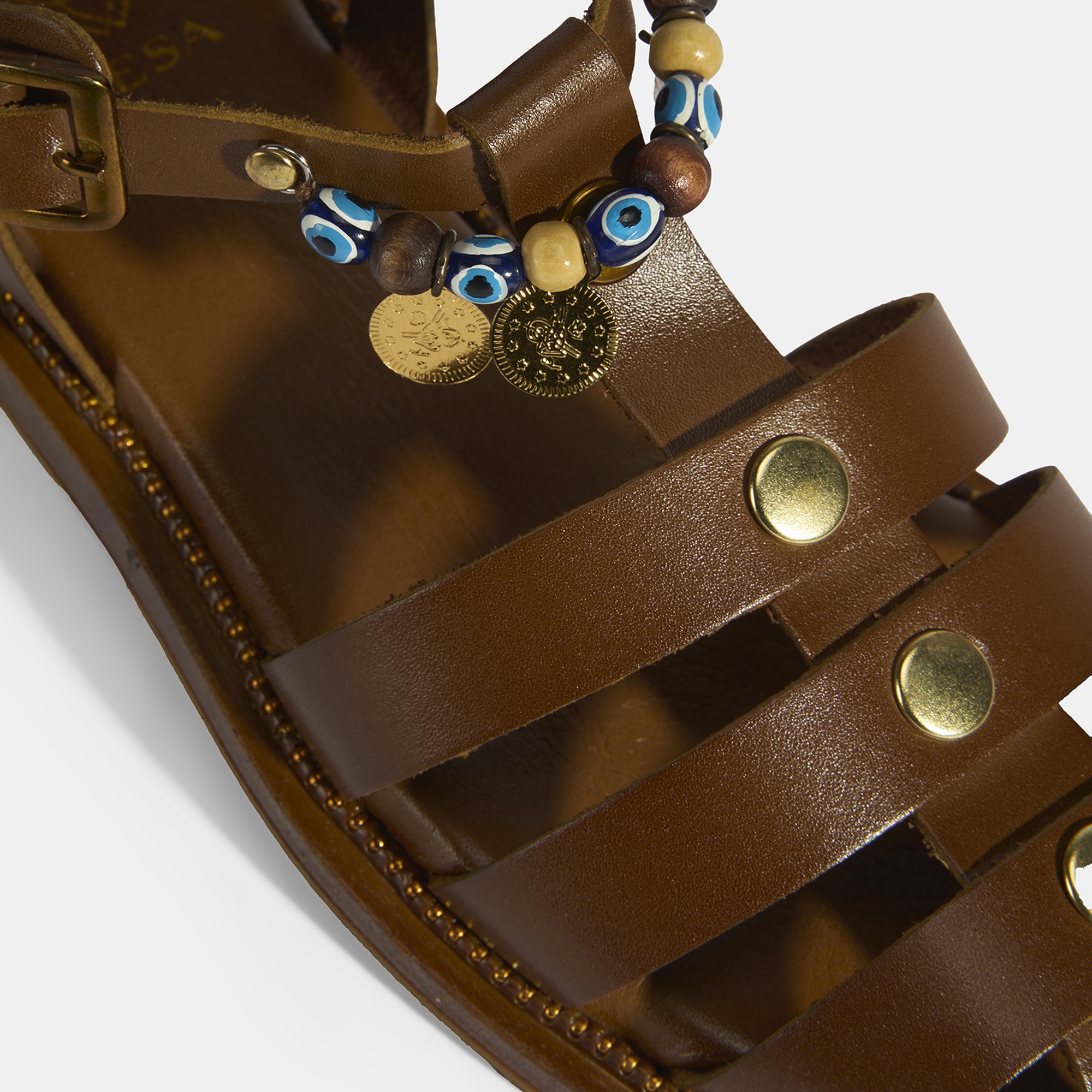 Kadın Taba Aksesuar Detaylı Ayarlanabilir Tokalı Deri Sandalet