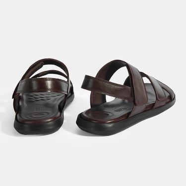  Erkek Kahve Cırt Detaylı Deri Sandalet