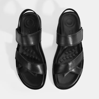  Erkek Siyah Cırt Detaylı Deri Sandalet