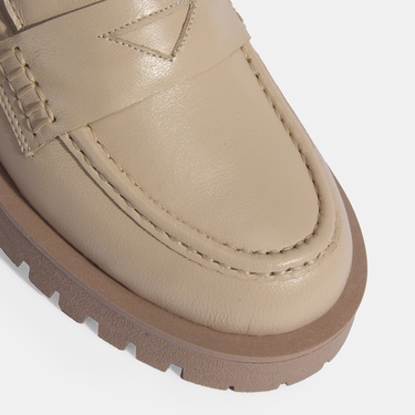  Kadın Taba Slip-On Deri Loafer