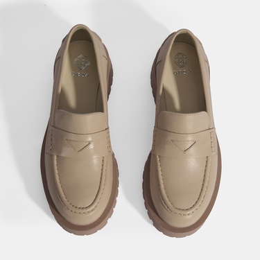  Kadın Taba Slip-On Deri Loafer