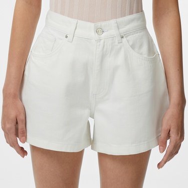  Kadın Regular Fit Denim Beyaz Şort