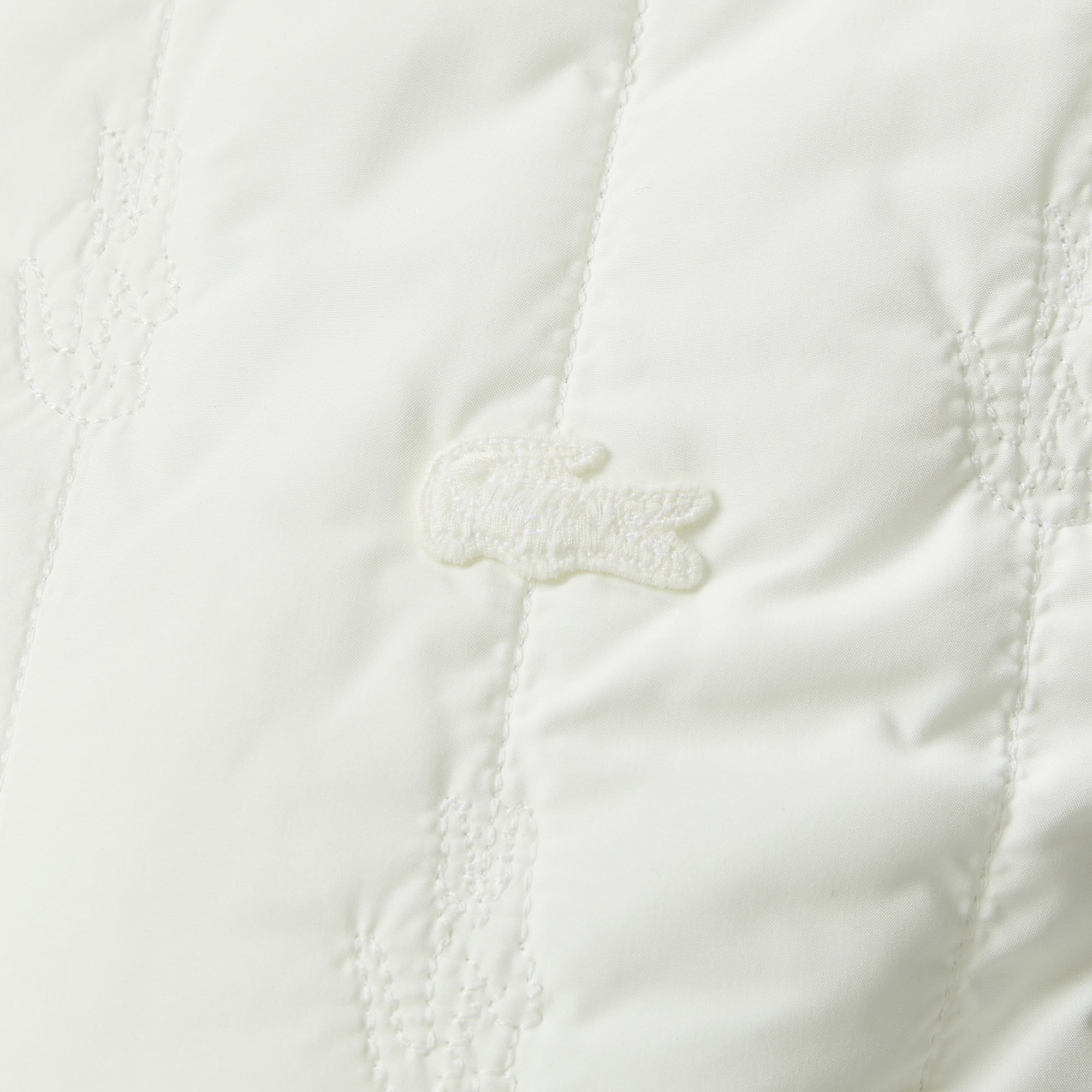 Lacoste Kadın Regular Fit Dik Yaka Kapitone Beyaz Yelek