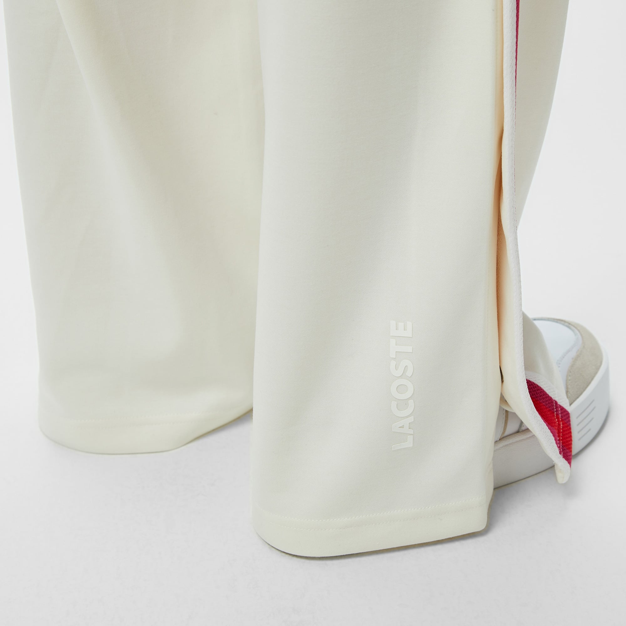 Kadın Relaxed Fit Renk Bloklu Beyaz Eşofman Altı