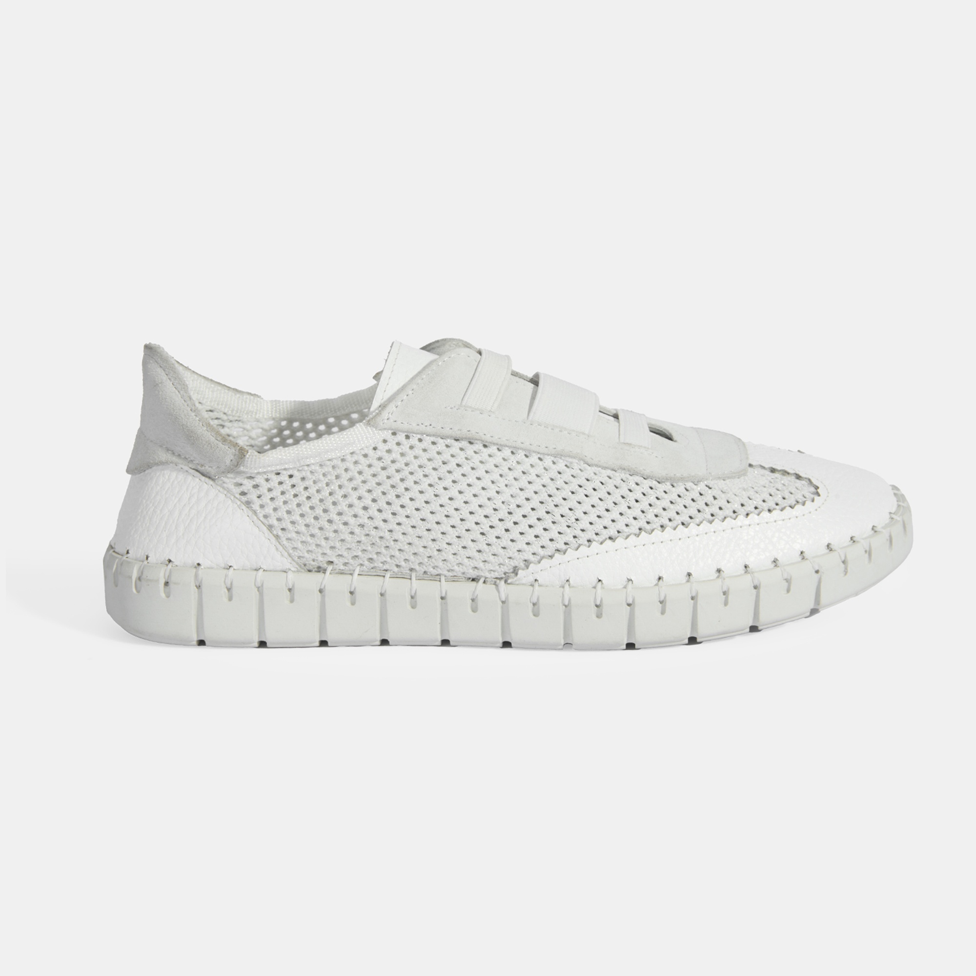 Kadın Beyaz Perforeli DesaComfort Günlük Ayakkabı