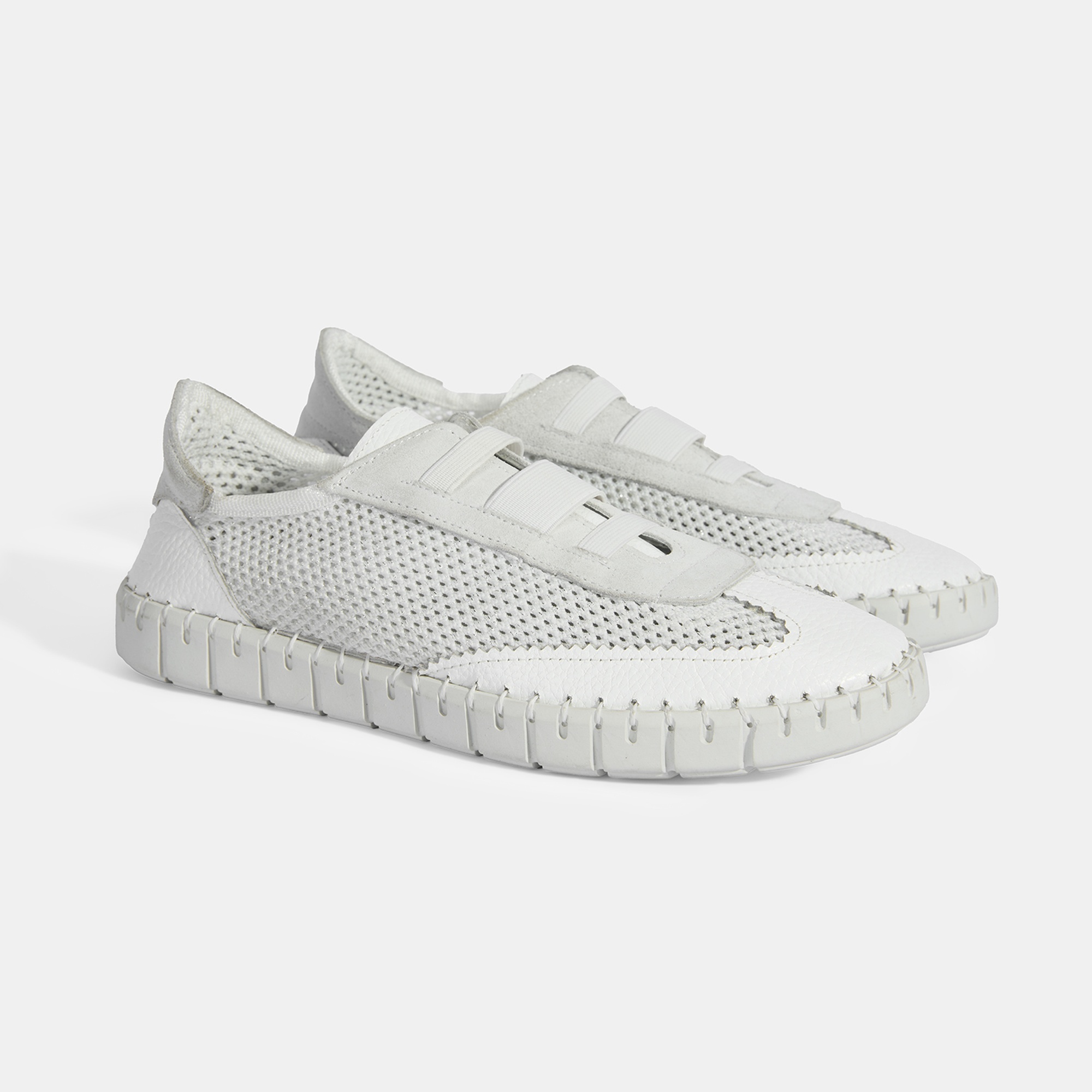 Kadın Beyaz Perforeli DesaComfort Günlük Ayakkabı