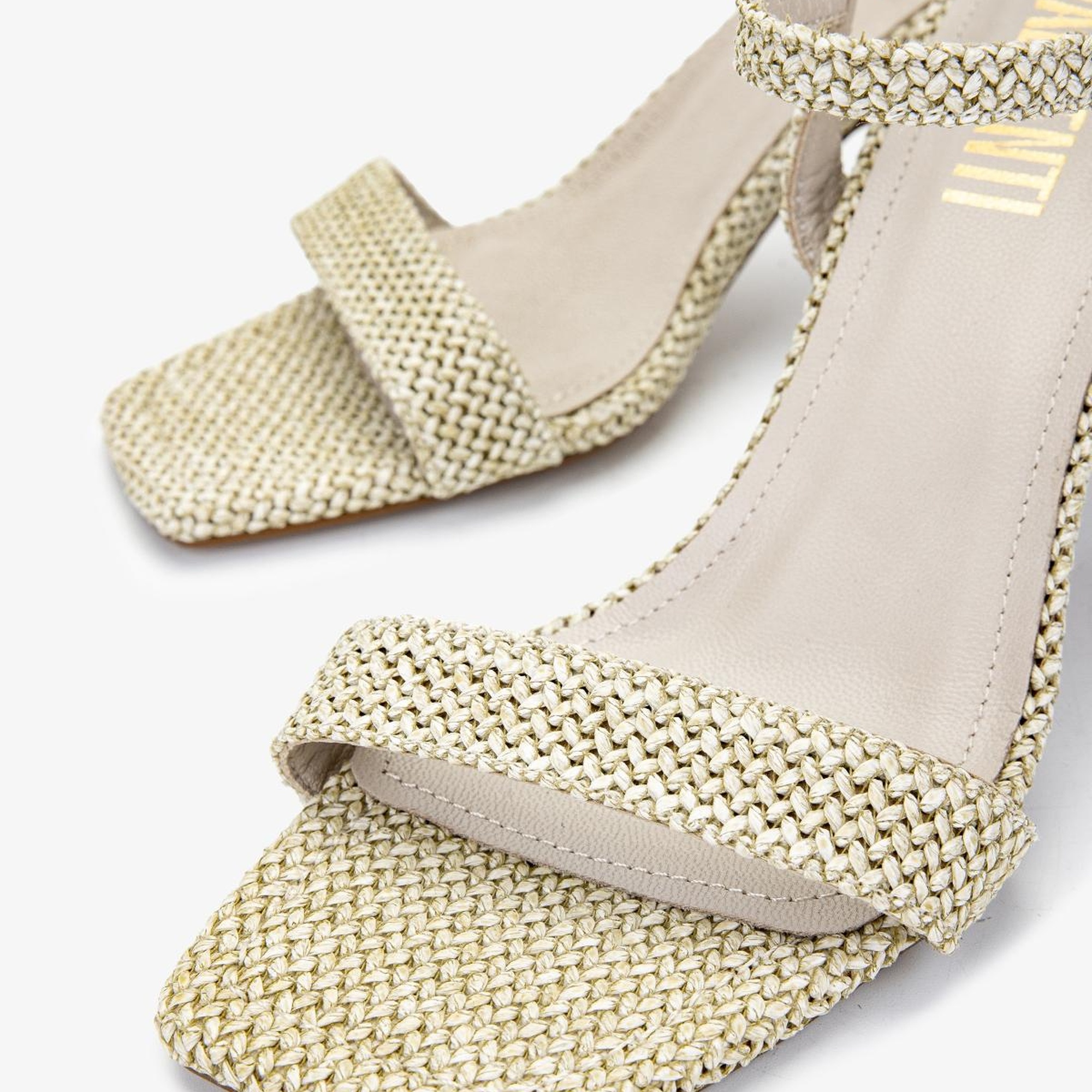 Valmenti Kadın Vegan Bej Topuklu Ayakkabı