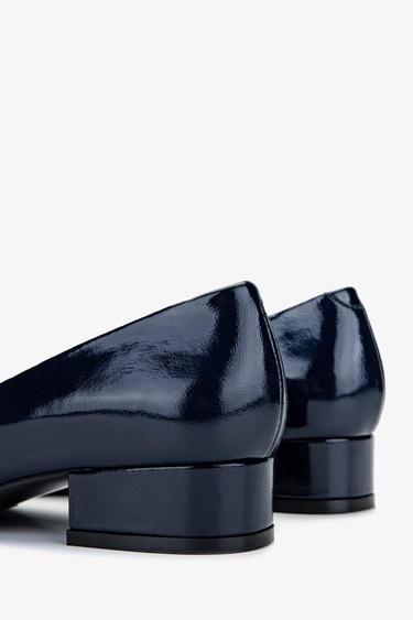  Valmenti Kadın Hakiki Deri Lacivert Topuklu Ayakkabı