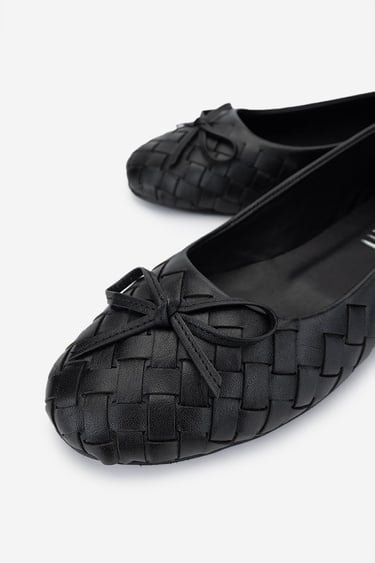  Valmenti Kadın Hakiki Deri Siyah Babet Ayakkabı