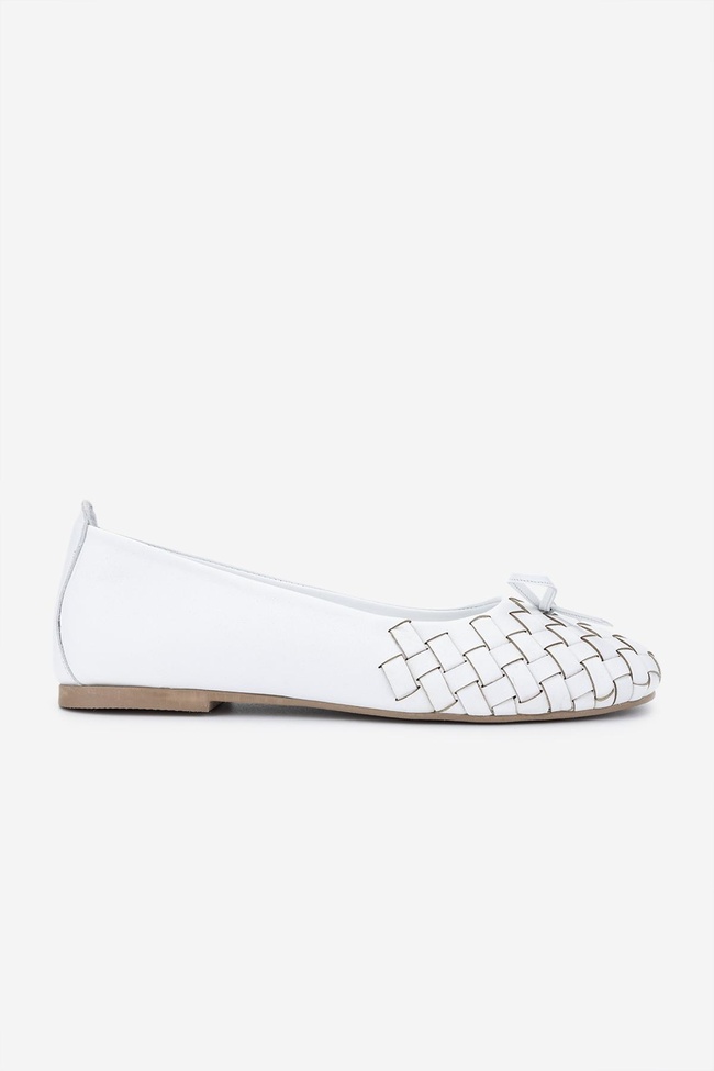  Valmenti Kadın Hakiki Deri Beyaz Babet Ayakkabı