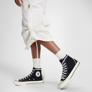  Converse Classic Kadın Beyaz Etek