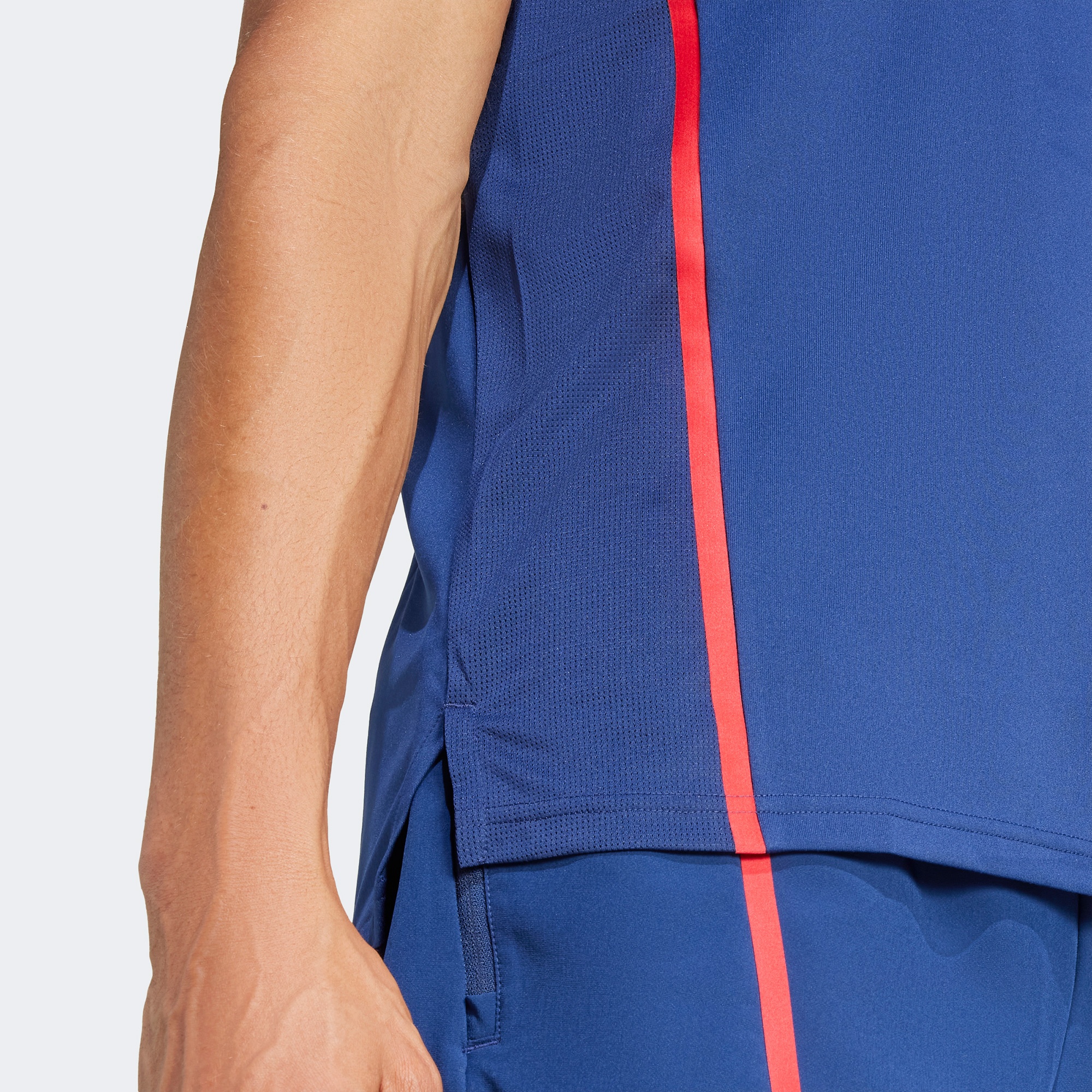 adidas Designed For Legacy Erkek Mavi Antrenman T-Shirt