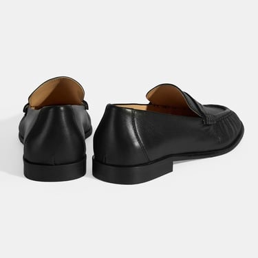  Kadın Siyah Slip-On Deri Loafer
