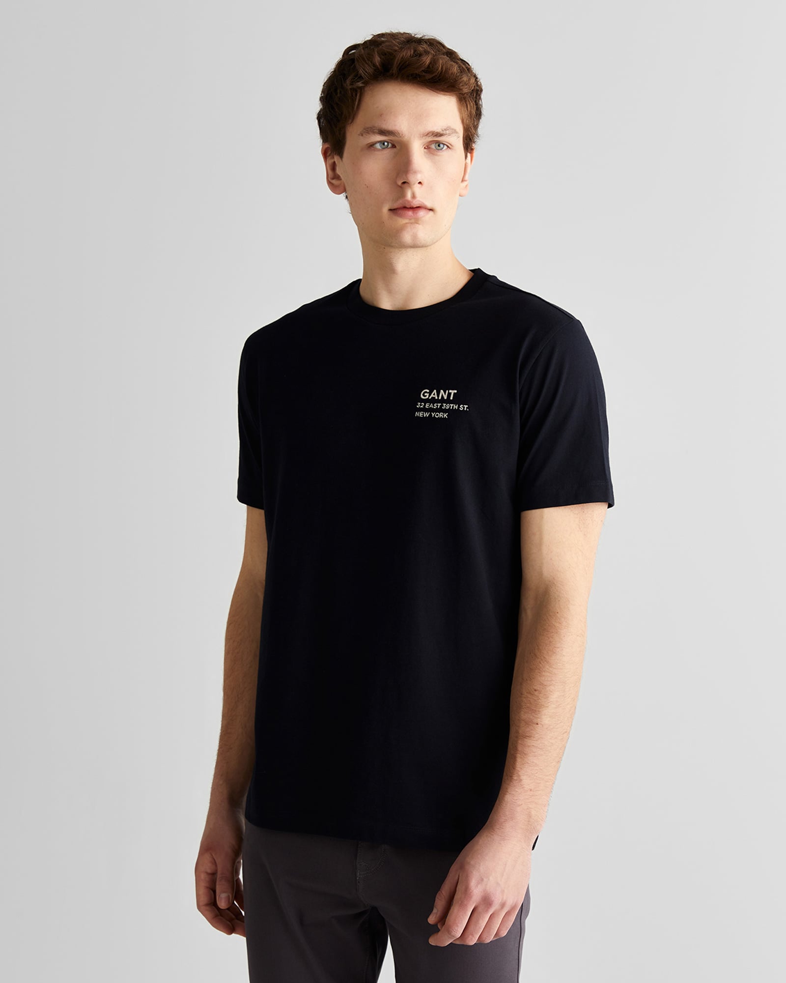  GANT Erkek Siyah Regular Fit Bisiklet Yaka Logolu T-Shirt