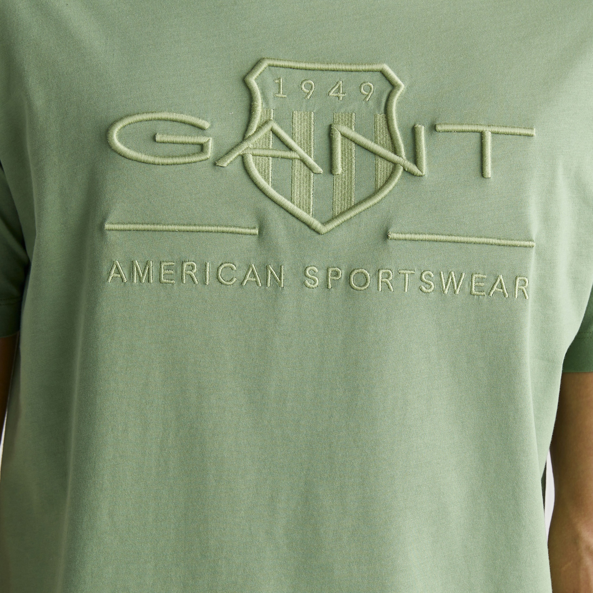 GANT Erkek Yeşil Regular Fit Bisiklet Yaka Logolu T-Shirt