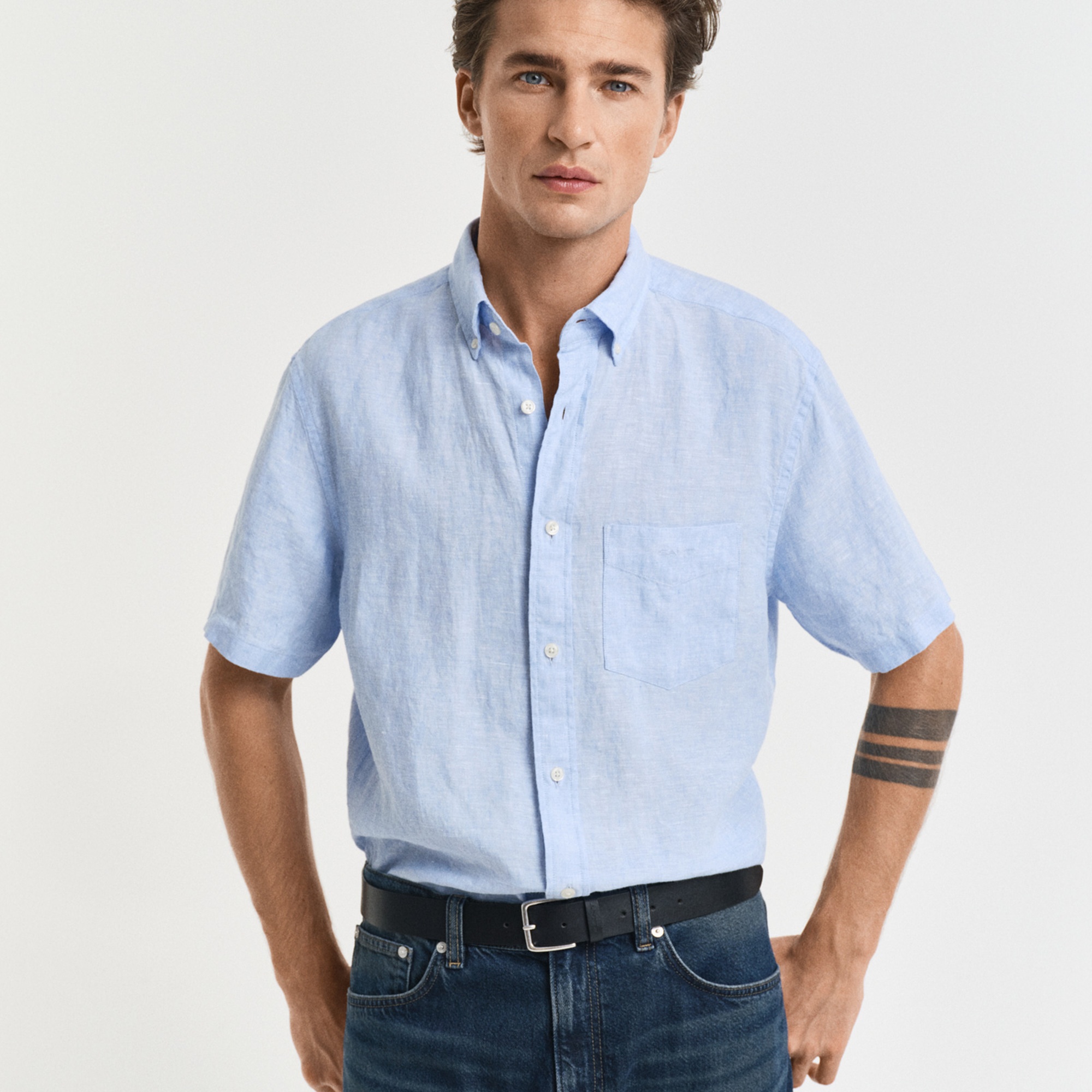 GANT Erkek Mavi Regular Fit Düğmeli Yaka Keten Gömlek