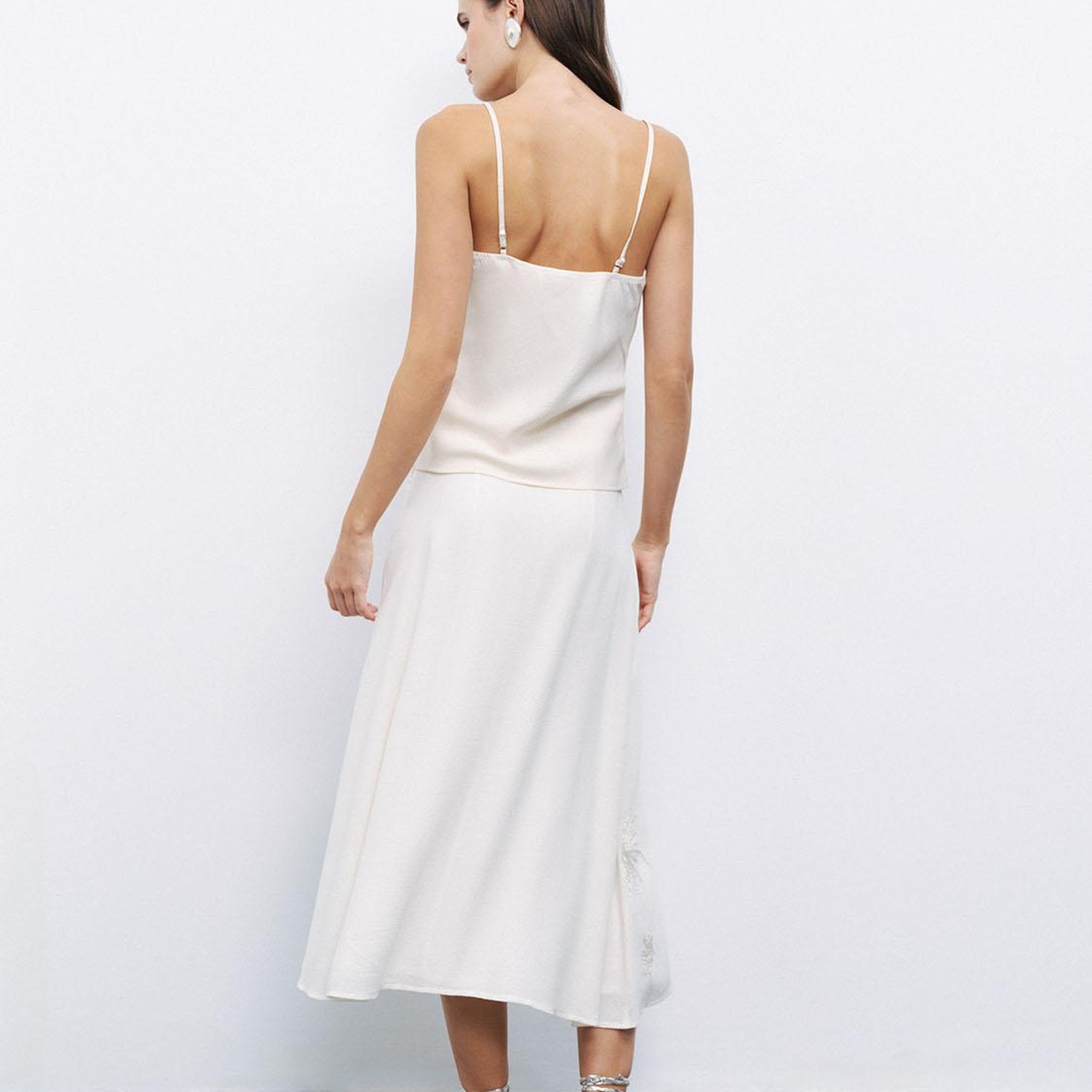 Boncuk Brodeli Midi Etek