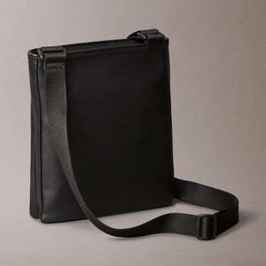  Calvin Klein Monologo Erkek Siyah El Çantası