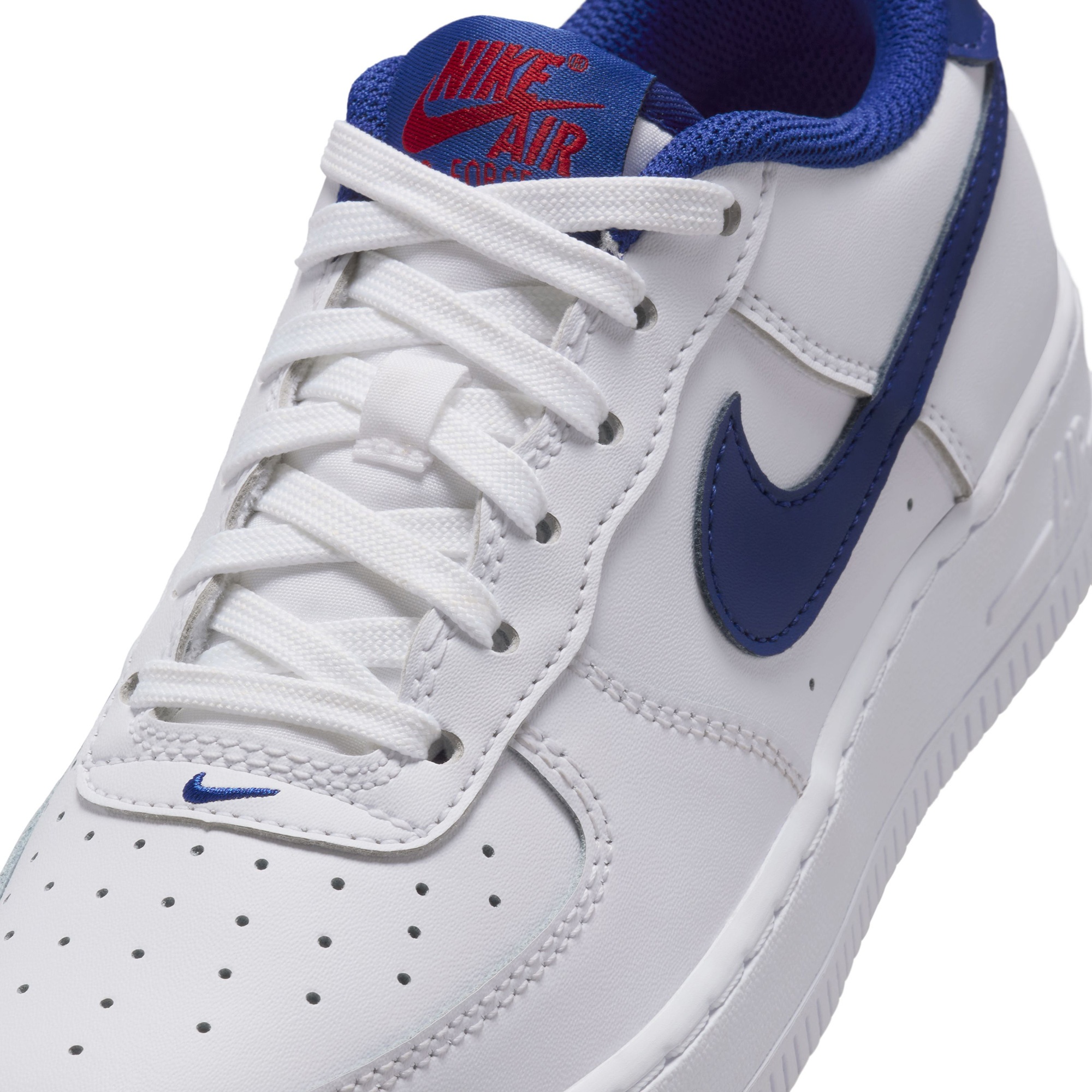 Nike Air Force 1 Beyaz Spor Ayakkabı