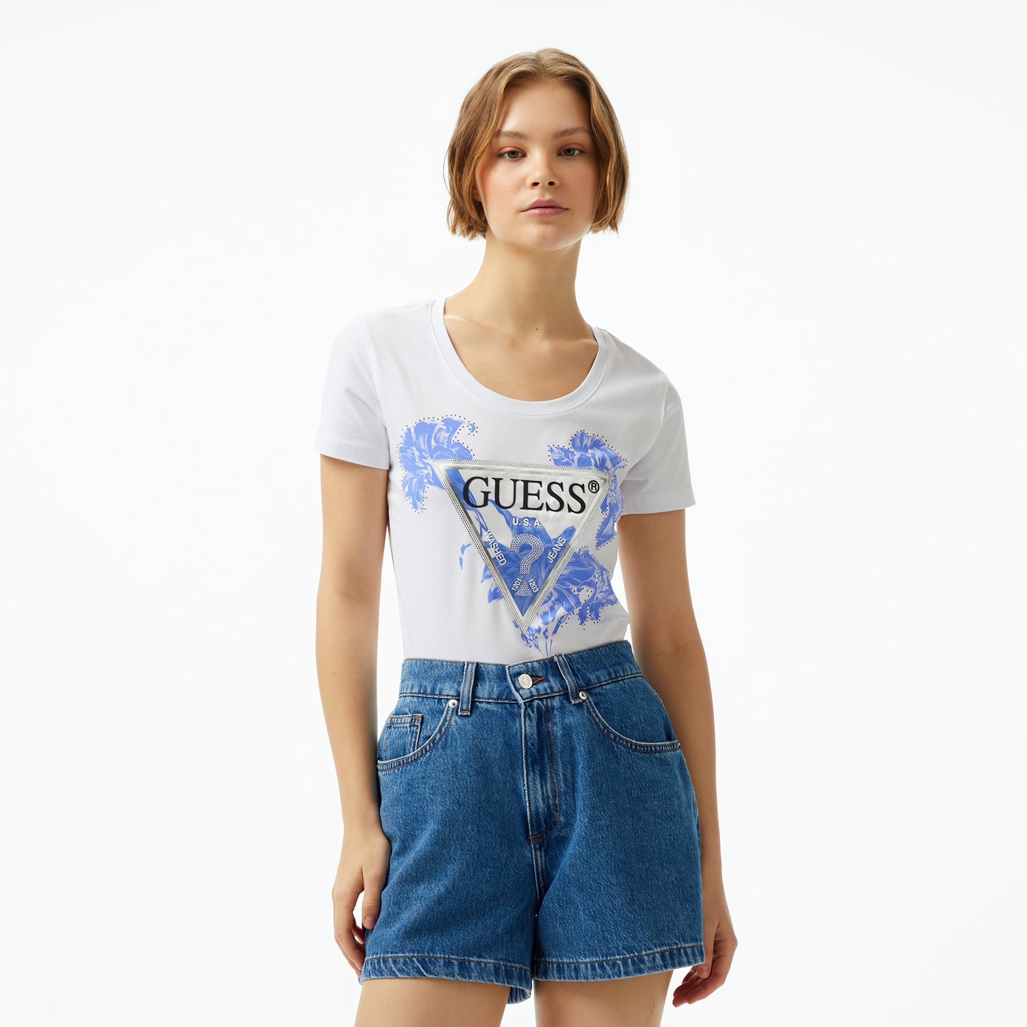 Guess Flower Triangle Kadın Beyaz T-Shirt