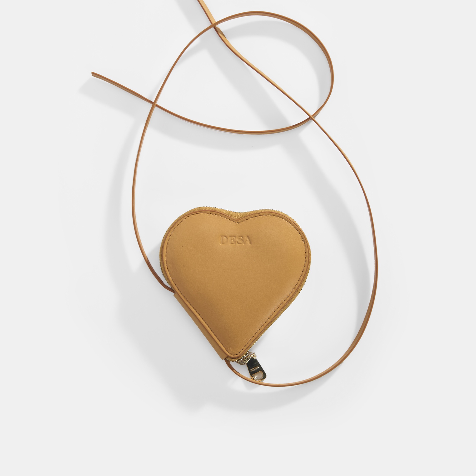 Turuncu Kalp Figürlü Mini Askılı Deri Cüzdan