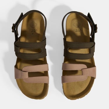  Kahve Kadın Toka Detaylı Sandalet